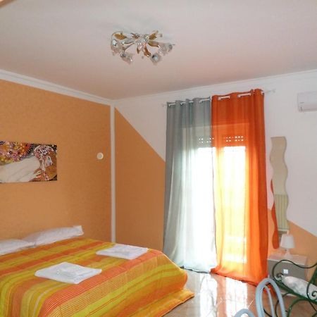 B&B Villino Lory Marino Quarto foto