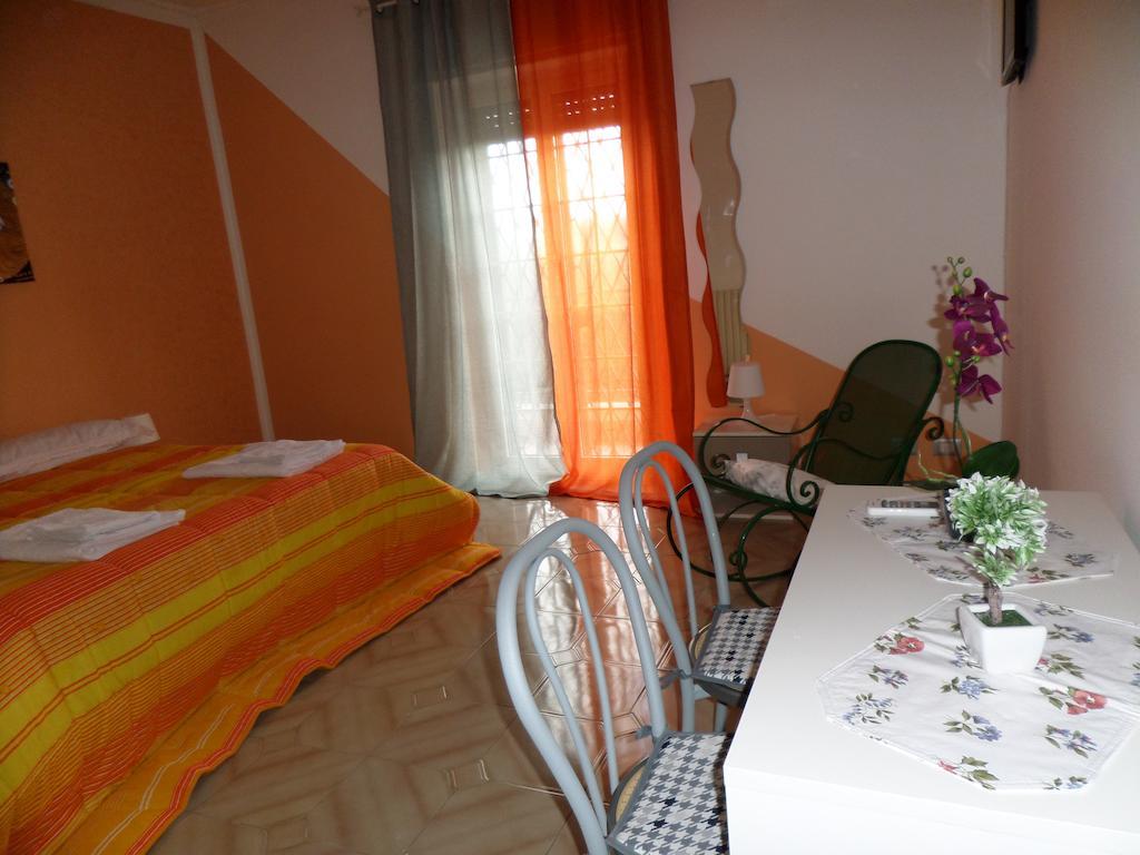 B&B Villino Lory Marino Exterior foto