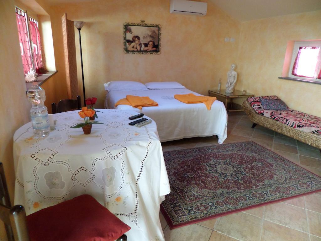 B&B Villino Lory Marino Quarto foto